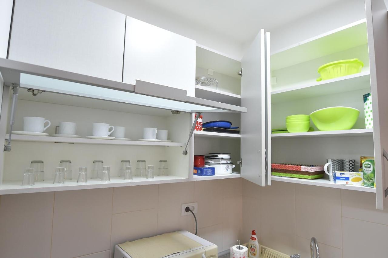 Apartment Sinisa With Garage Novi Sad Buitenkant foto